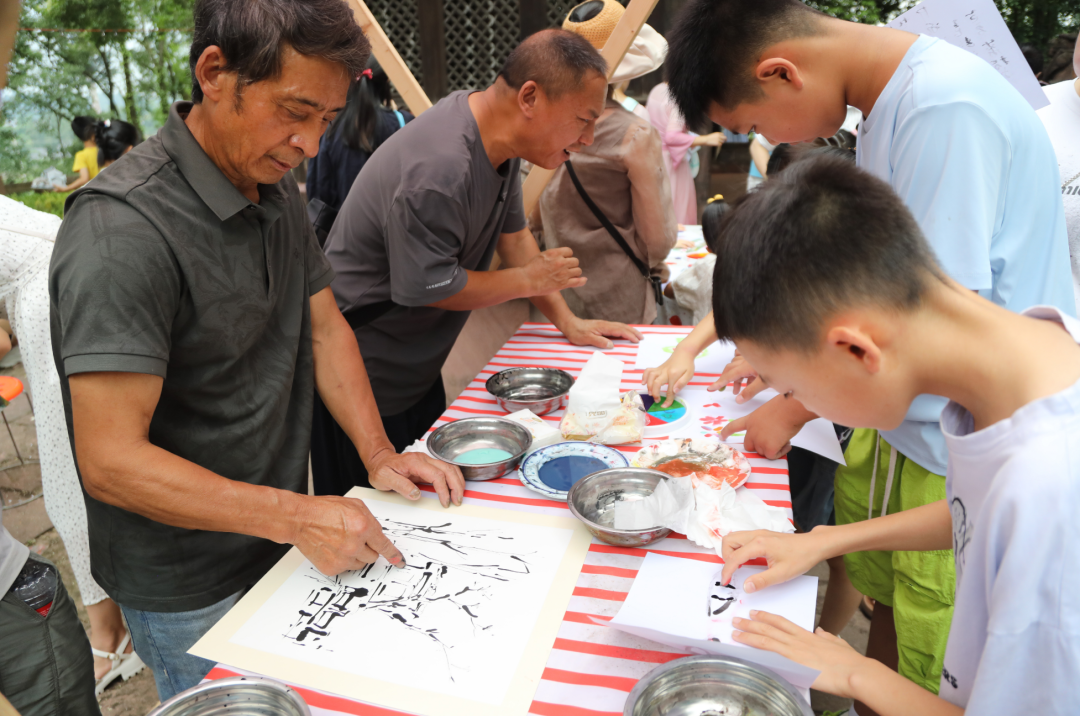 42a9fa4f5e74461a9747af005dadeeae07