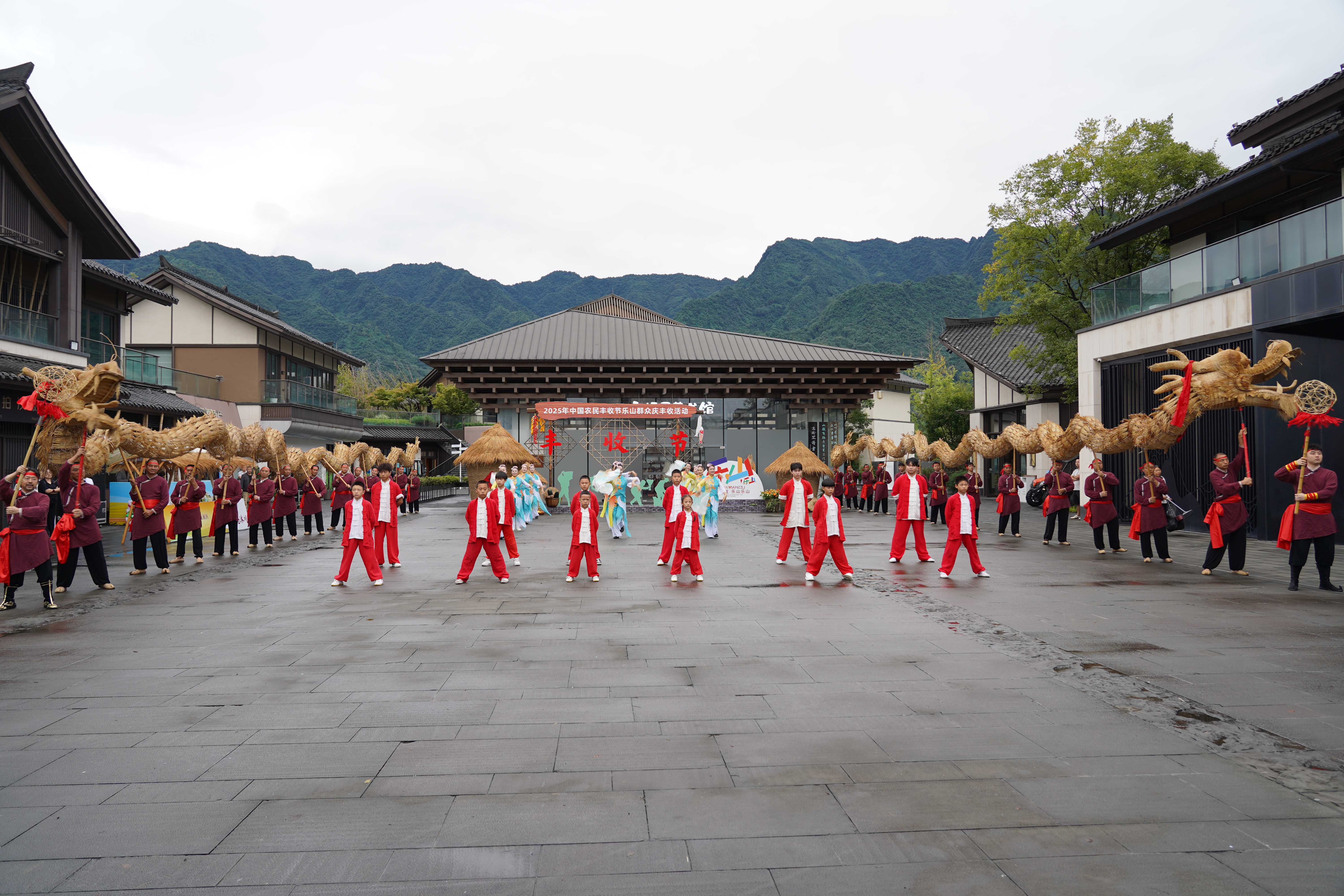 11af6dc0e72f4132b0acb1a86b56265901