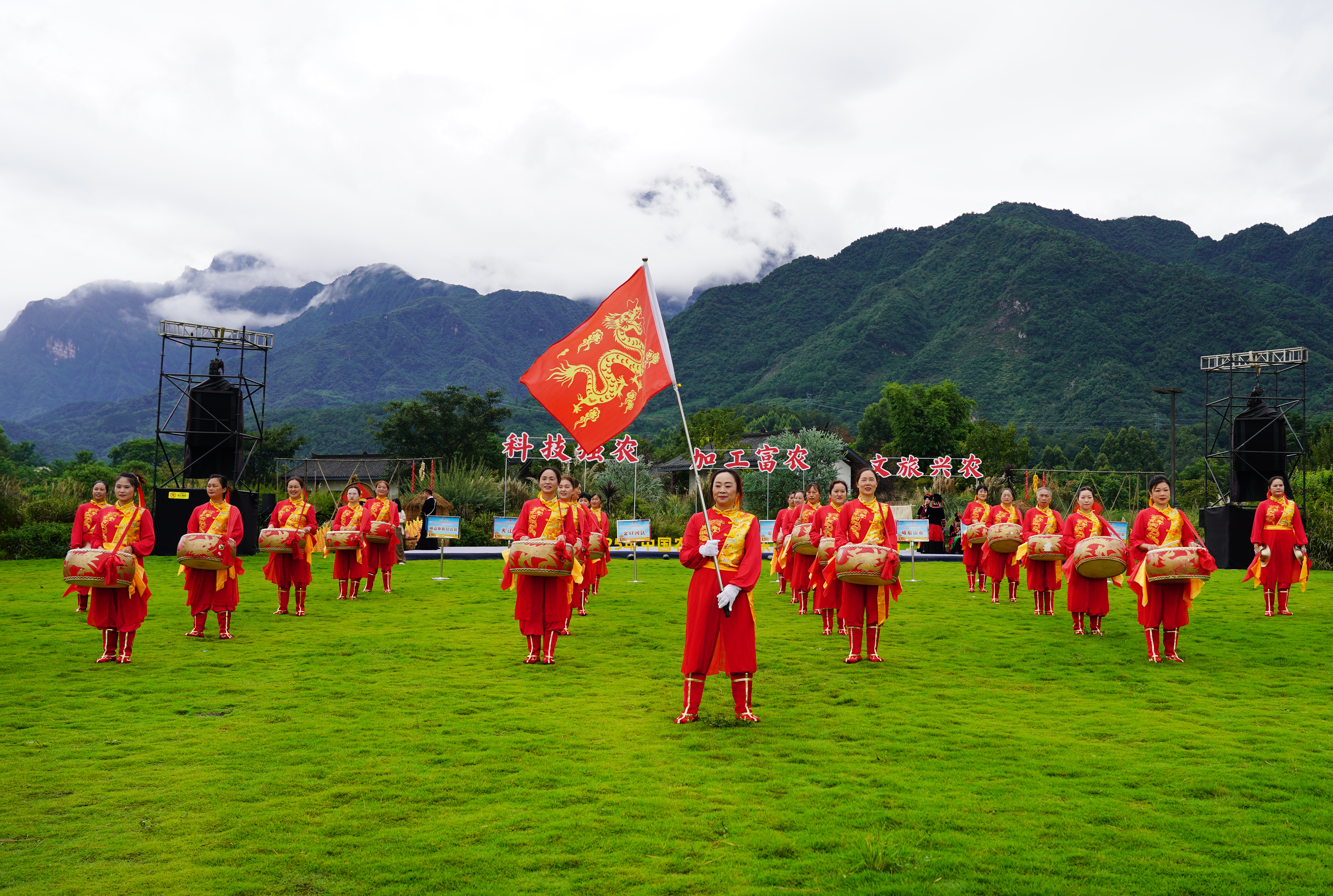 6e97de6cdc6145818cad0ddbb51ac6b904