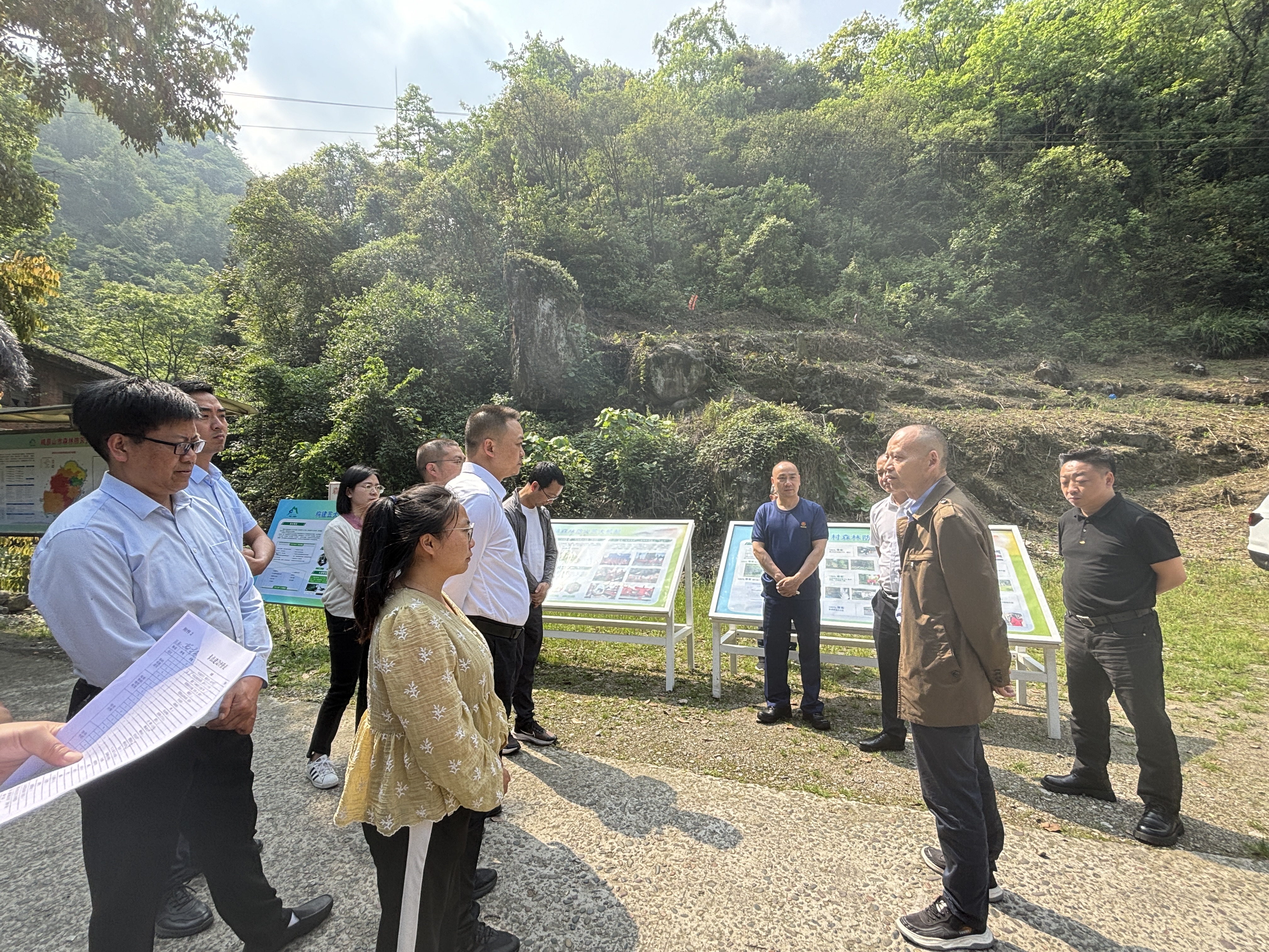 81b4f89ace6e43c385441ce3cc97bcfc02