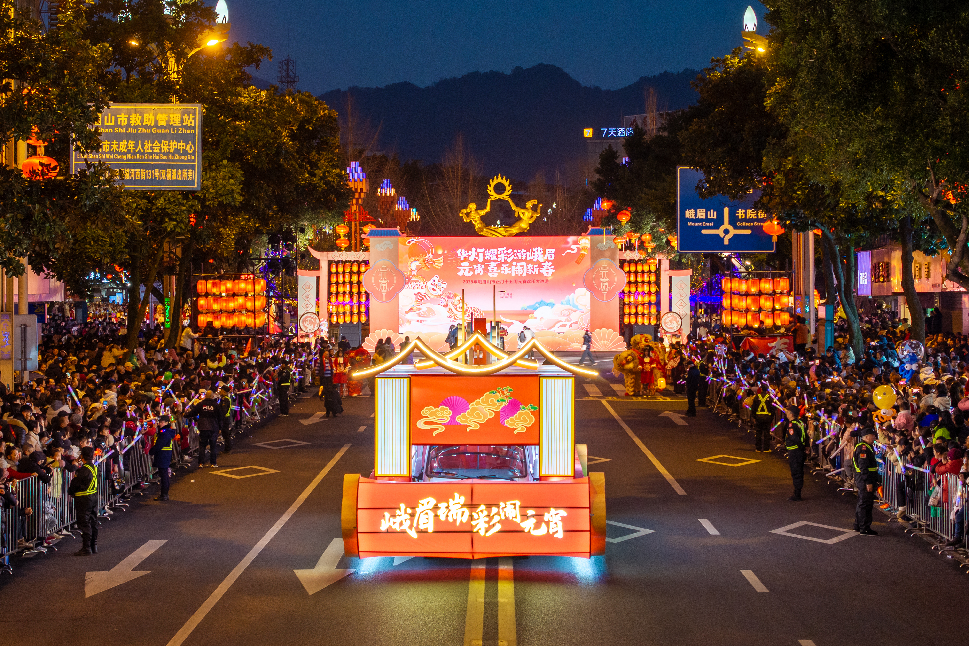 8f1b5fecafbb417385f1be64e15aa3f701