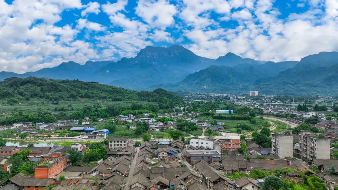 7ba8b05cf38947568c13476544437a391