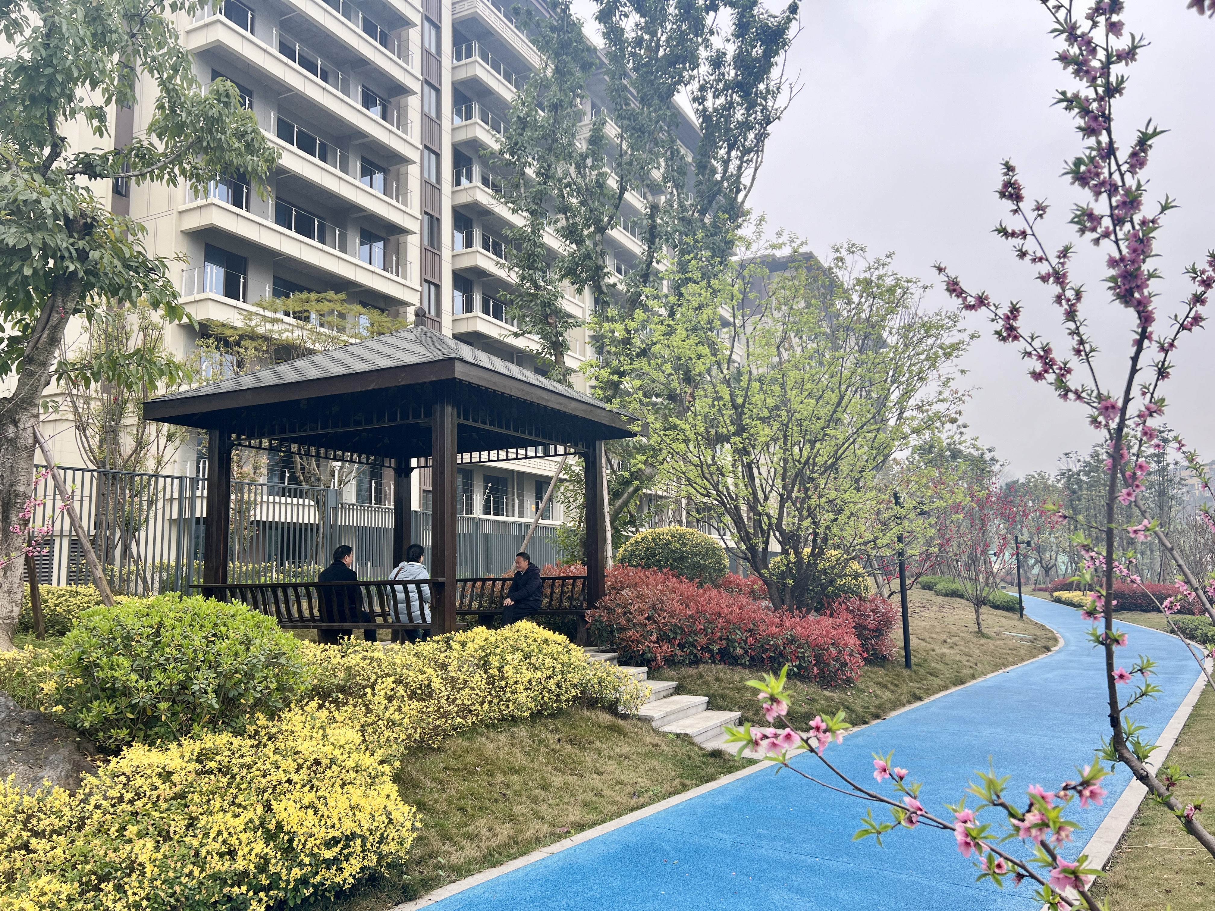 c7f49ea3c4414a348f7f4bb9ae3c21d202