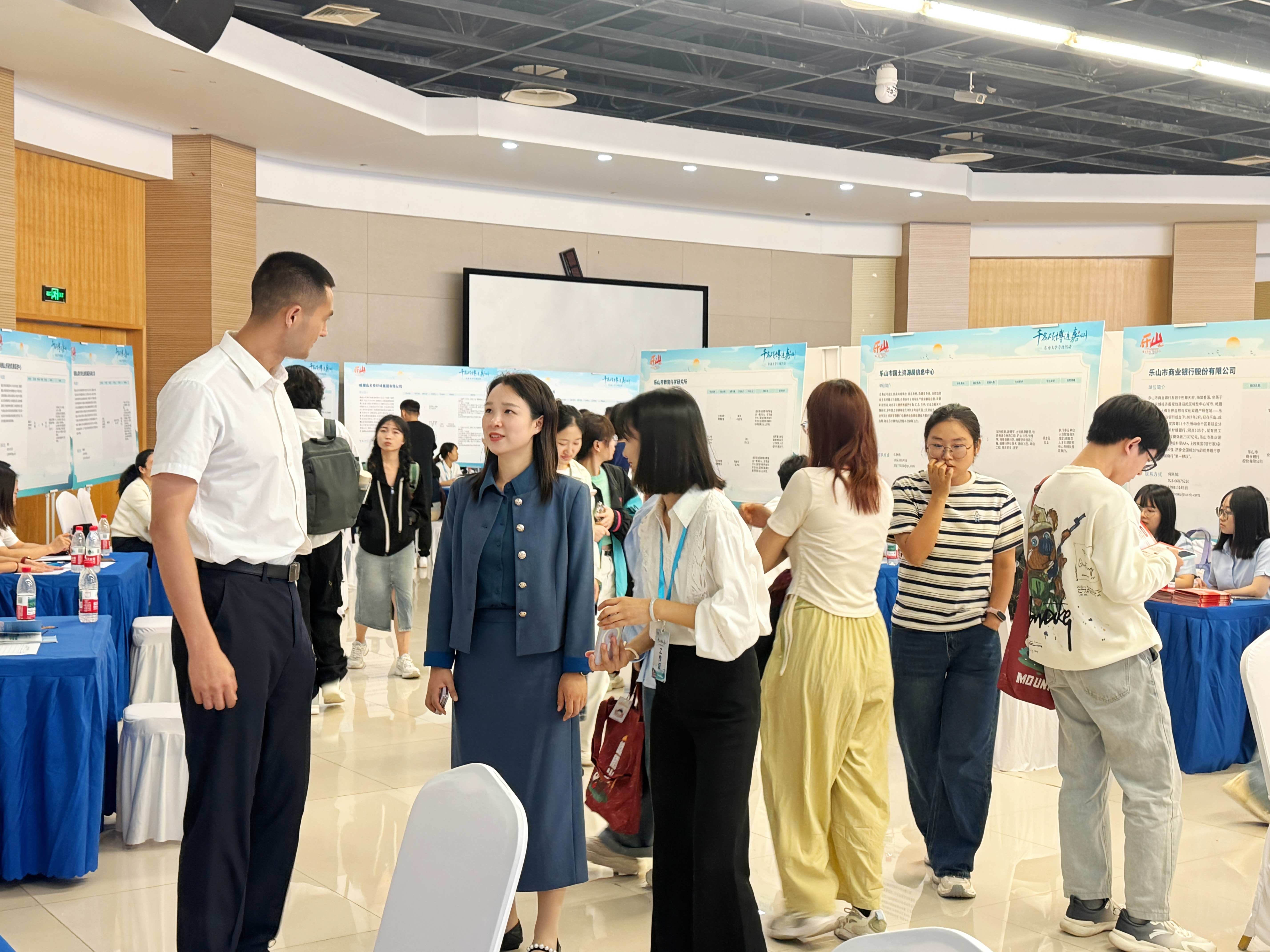 f832042d9b6b4b548ba115420451764305