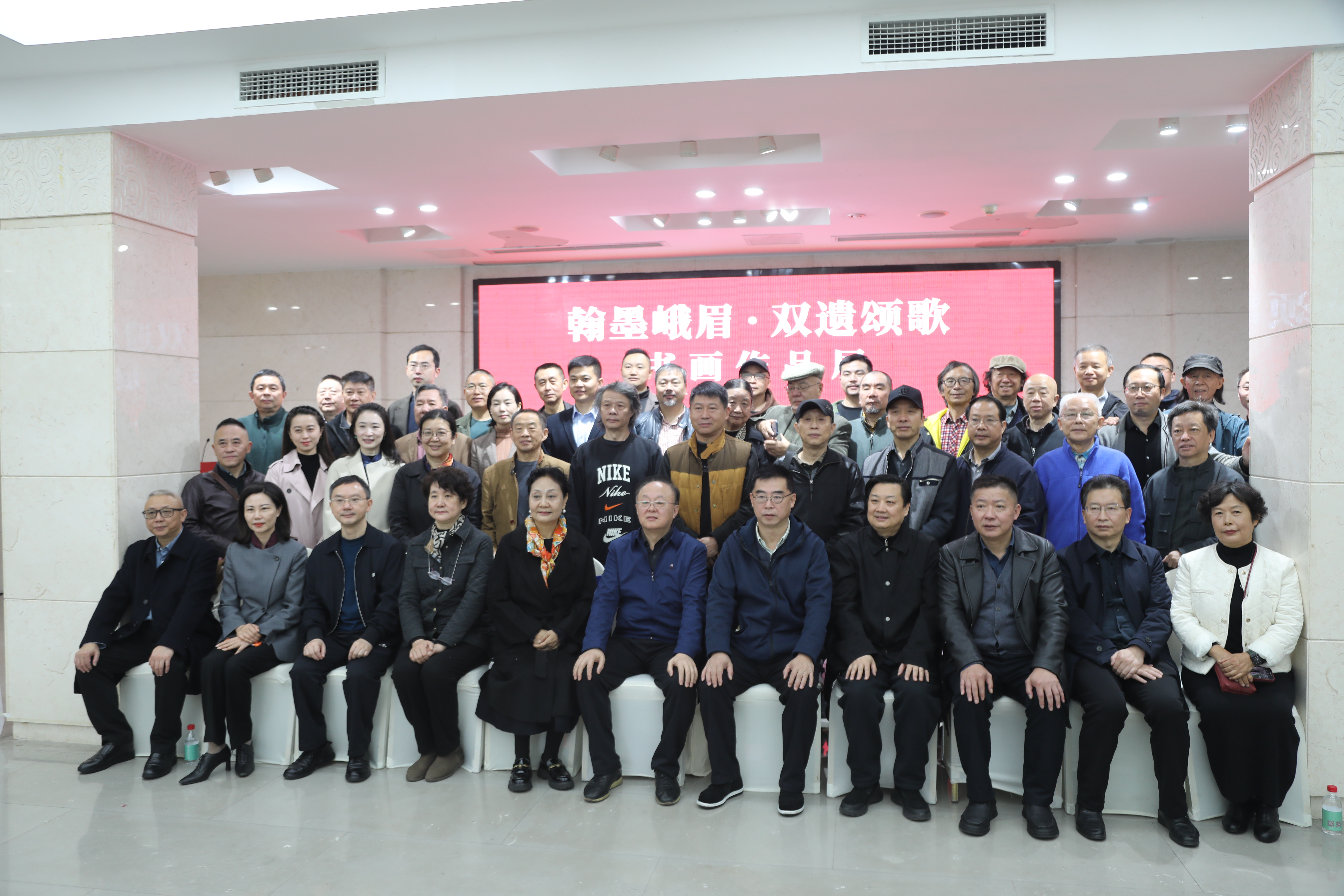 19a74aaa8ccc4ded854274da0f96de2807