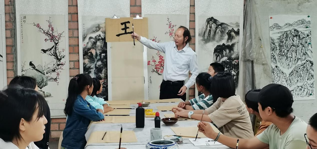 68ea0a99038545a89549ae7e19860799_b