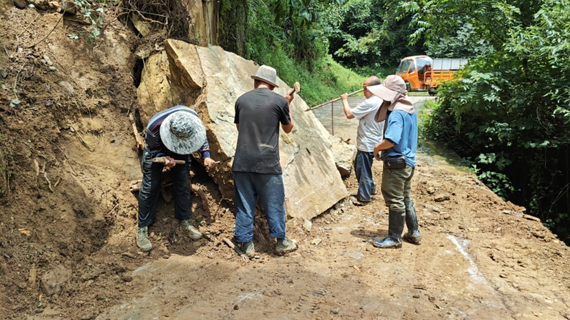 fd716d56e7364d898329049e2b0f6e84