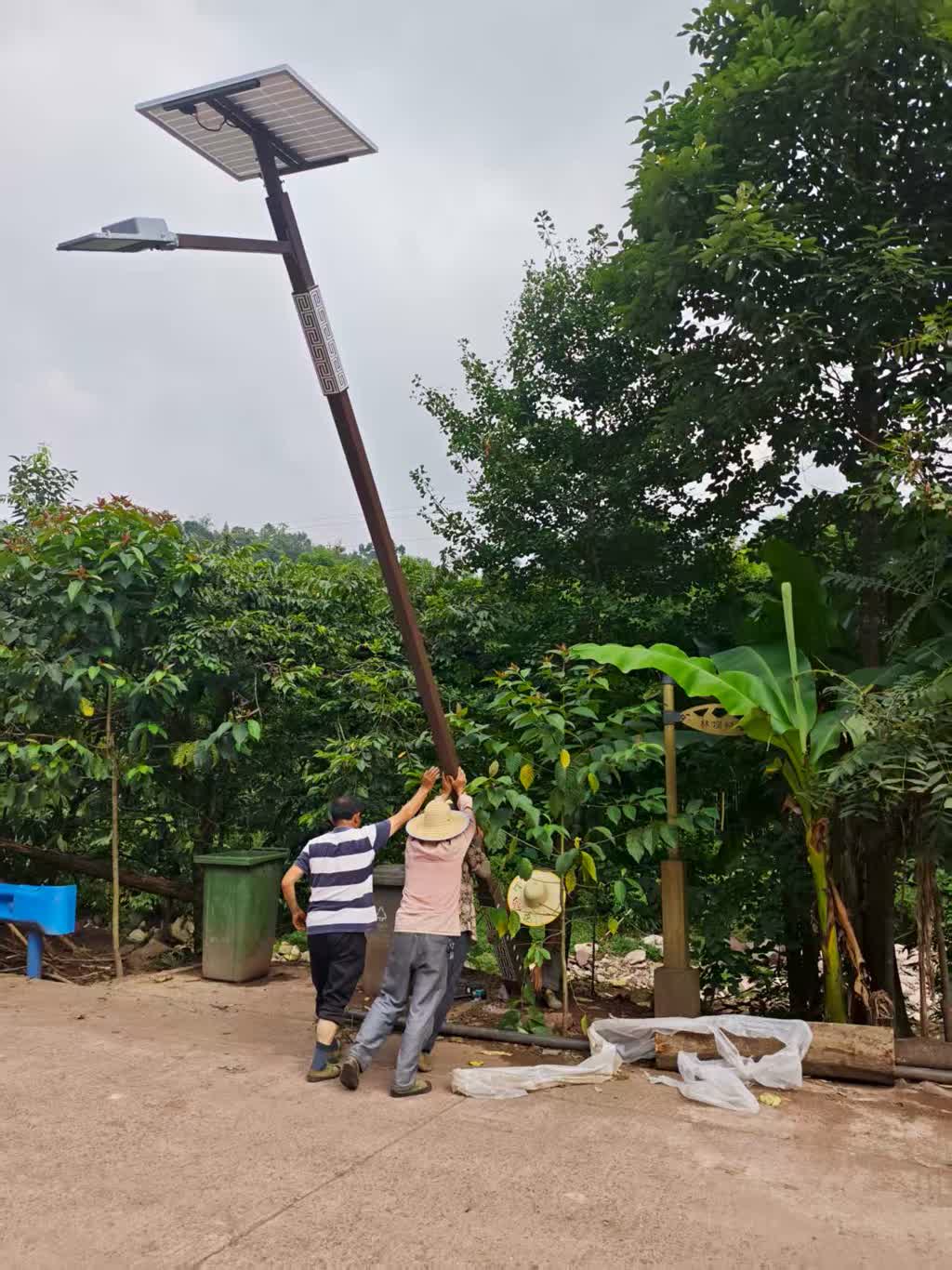 d0a65a45ada247e9812383149c2b2916_b