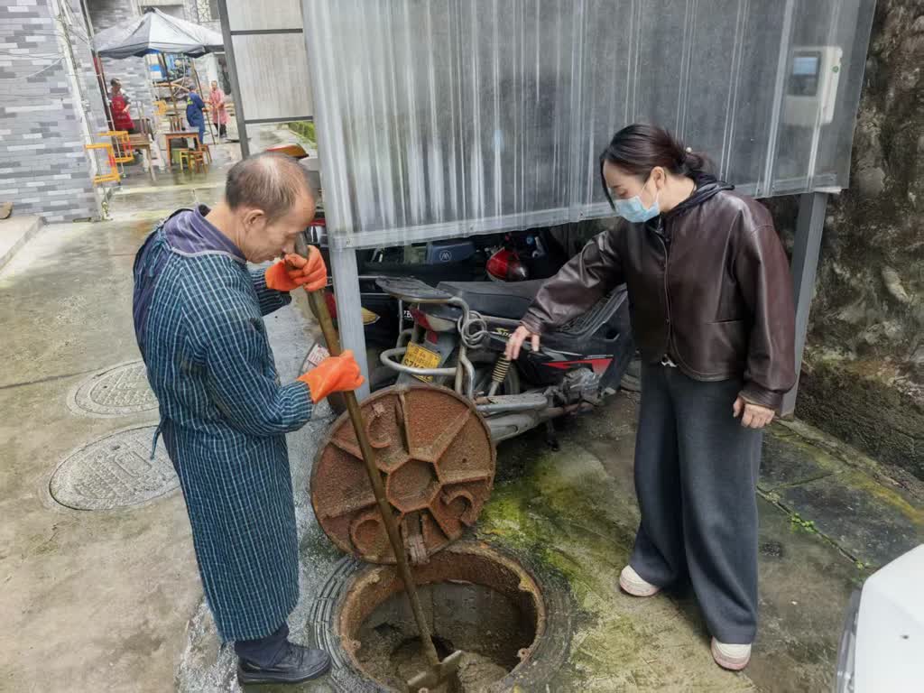 53abd25410c544cc8027406958648b4f_b