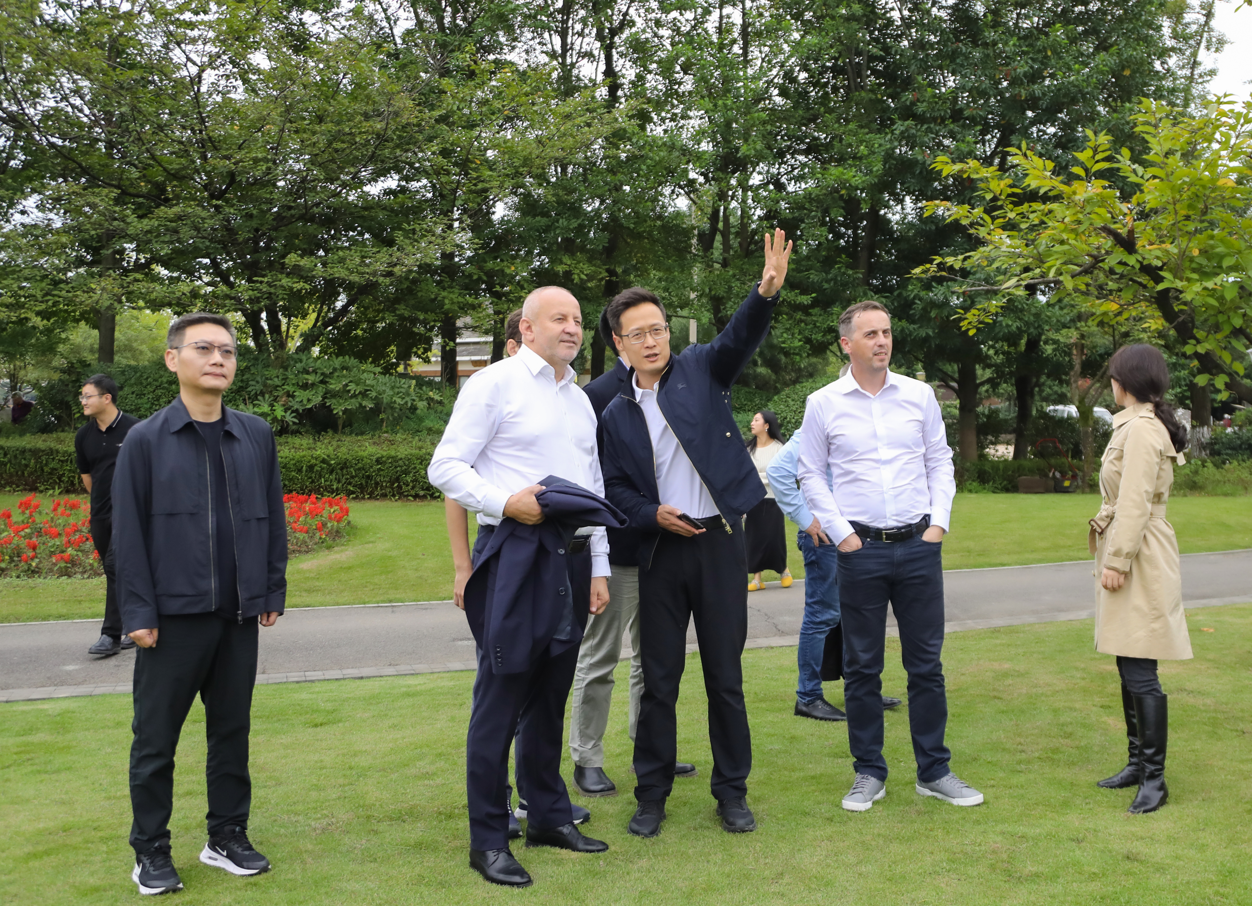 0752b703dbb14a12890e89d0dd697fcb08