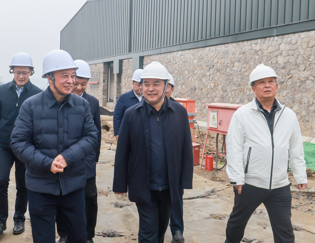 90debdc0bd4b434da142576cd6efbb1203