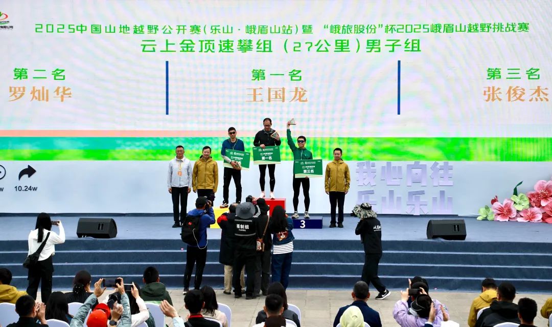 dbfd9cdc05d34bcdbf2f7b723a614faf04