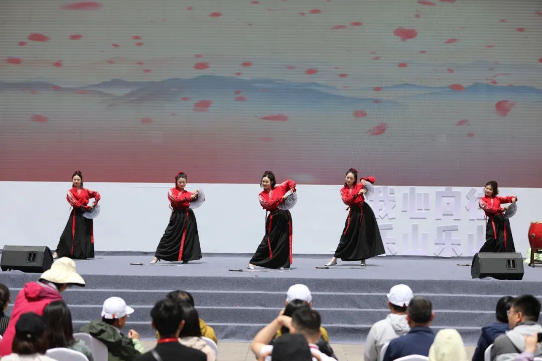 ad4254def17440eab6d3cf5bdf78624e03