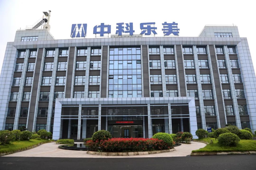 3a3563fd70894e4facdc2a0cdf1ce4c63